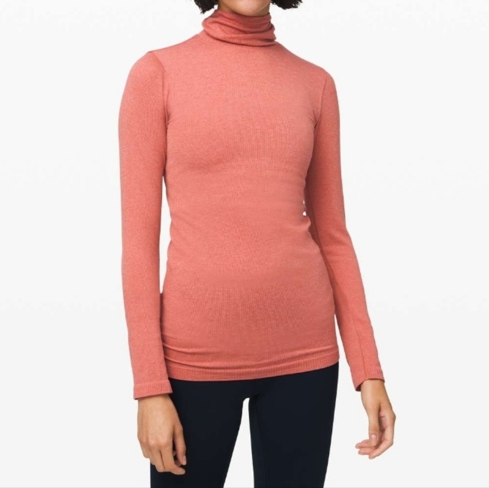 Lululemon Yin Vibes Turtleneck